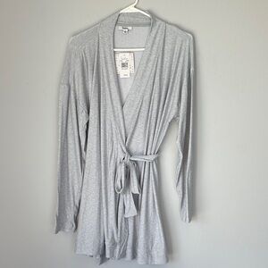 Roudelain light gray short robe sz L